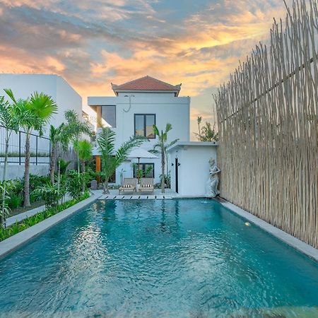 Nooju Pererenan Hotell Canggu Exteriör bild